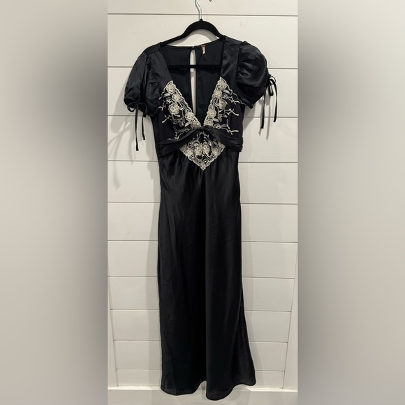 Free people black Cooper lace trim satin maxi dress - Picture 5 of 12